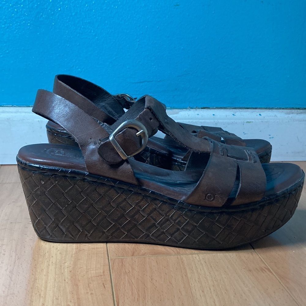 Born Platform Sandals Size 11 / 43